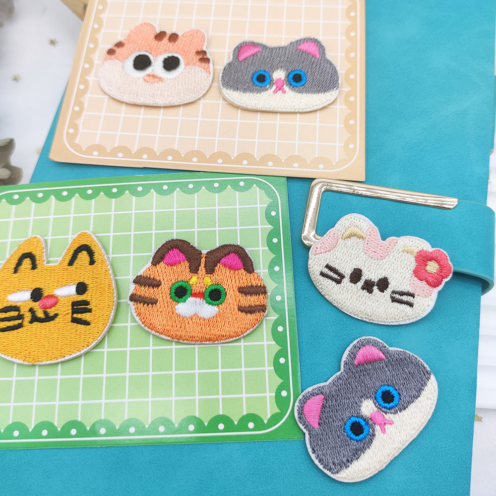 2 pezzi Cute Cat Head Patch ri - Phone Cases Eco Friendly recensione e prezzo