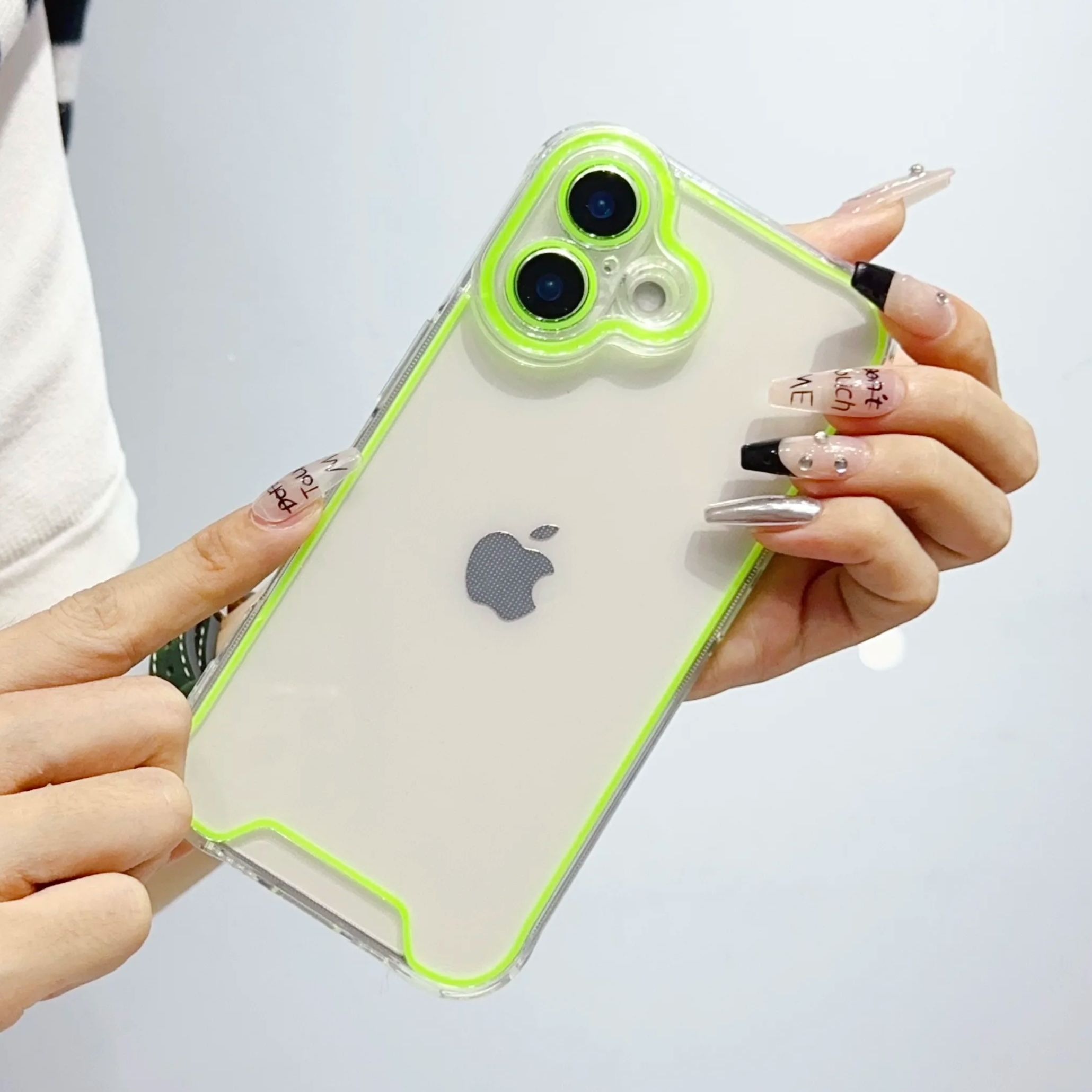 Custodia trasparente luminosa  - Phone Cases Vogue recensione e prezzo