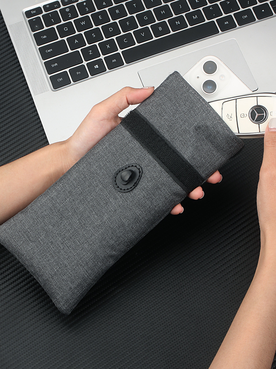 Blocco del segnale FIREDOG bor - Phone Cases Eco Friendly recensione e prezzo