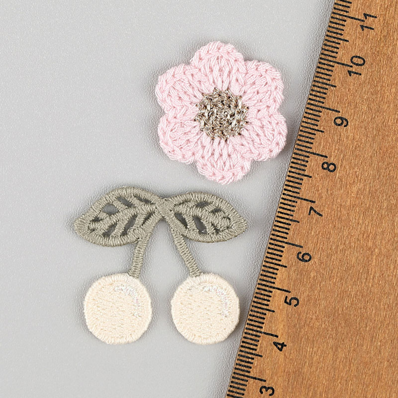 20 Pezzi Applicazioni Ricamate - Phone Cases Eco Friendly recensione e prezzo